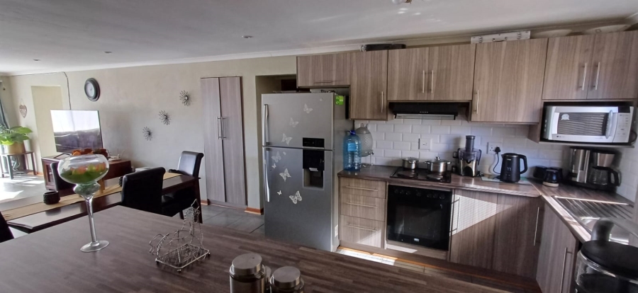 2 Bedroom Property for Sale in Loch Athlone Free State